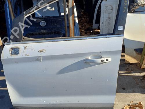 left-front-door-ford-kuga-i-2008-2009-2010-2011-2012-33823283 main image