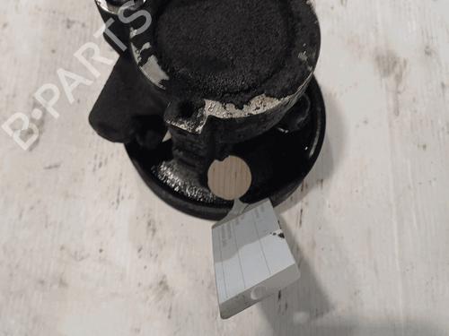 Used Steering pump Steering pump OPEL VIVARO A Bus (X83) 1.9 DTI (F7, J7, A07) (101 hp) 33821530 33821530