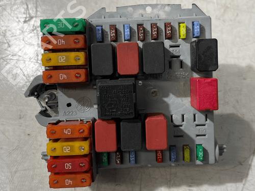 Used Fuse box Fuse box FIAT DUCATO Bus (250_) 120 Multijet 2,3 D (120 hp) 33823259 33823259