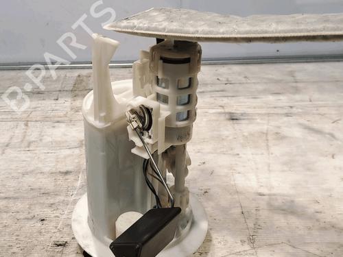 Used Fuel pump Fuel pump TOYOTA YARIS (_P13_) 1.0 (KSP130_, KSP130) (69 hp) 33824180 33824180
