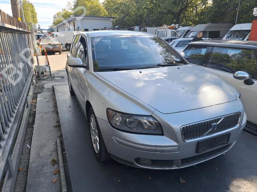 Used Parts VOLVO V50 (545)  2.0 D  4560884