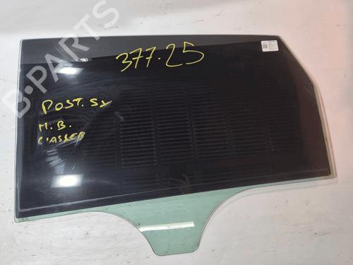 Used Rear left door window Rear left door window 33822719 33822719