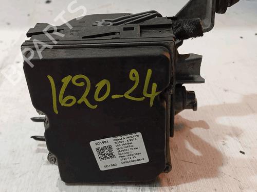 Used ABS pump ABS pump MERCEDES-BENZ A-CLASS (W169) A 150 (169.031, 169.331) (95 hp) 33824014 33824014