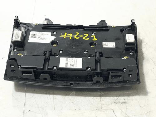 Radio INFINITI Q30 1.5 D | BP36255465E6 - Image 3