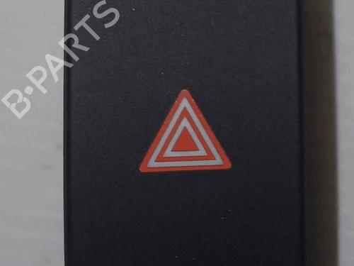 Used Warning switch Warning switch TOYOTA YARIS (_P21_, _PA1_, _PH1_) 1.5 Hybrid (MXPH10, MXPH11) (116 hp) 33820909 33820909