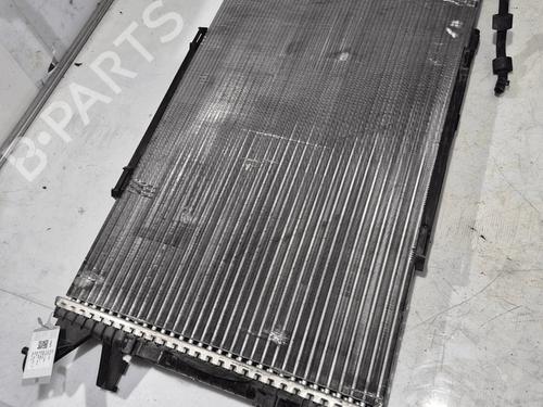 Used Water radiator Water radiator AUDI Q3 (8UB, 8UG) 2.0 TDI (140 hp) 33824121 33824121