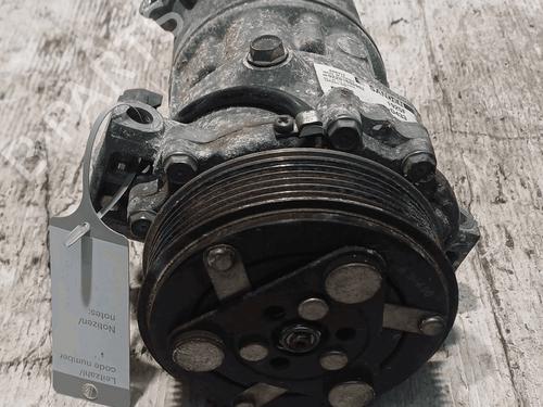 Used AC compressor AC compressor FIAT DOBLO Bus (263_) 1.6 D Multijet (263AXD1B, 263AXX1B) (105 hp) 33823197 33823197