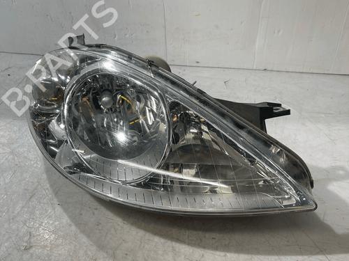 Used Right headlight Right headlight MERCEDES-BENZ A-CLASS (W169) A 160 CDI (169.006, 169.306) (82 hp) 33822962 33822962