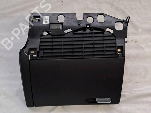 Used Glove box Glove box AUDI A5 (8T3) 1.8 TFSI (170 hp) 33823762 33823762