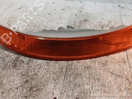 Used Right front indicator Right front indicator RENAULT TRAFIC II Van (FL) 1.9 dCi 100 (FL0C, FL0K, FL0B) (101 hp) 33822590 33822590