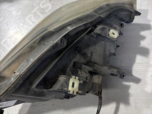 Right headlight BMW 3 Touring (E91) 320 d | BP40525176C29 - Image 2