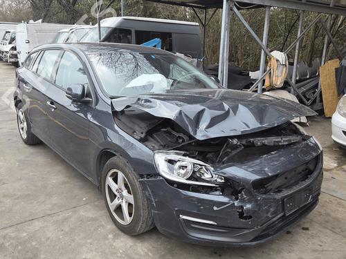 Brugte VOLVO V60 I (155)  D3  4639766