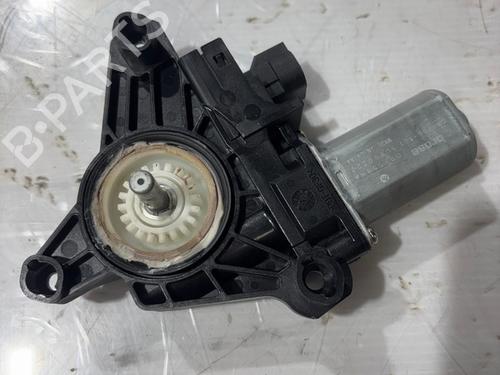 left-rear-window-motor-fiat-500x-334_-2014-40524816 main image