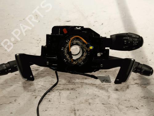Used Switch Switch PEUGEOT 308 II (LB_, LP_, LW_, LH_, L3_) 1.5 BlueHDI 100 (102 hp) 33824252 33824252