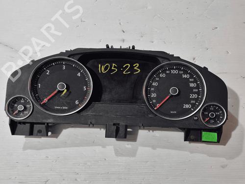Used Instrument cluster Instrument cluster VW TOUAREG (7P5, 7P6) 3.0 V6 TDI (240 hp) 33821609 33821609
