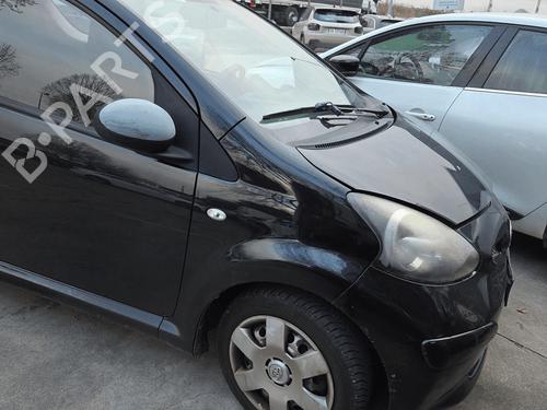 Brugte TOYOTA AYGO (_B1_) 1.0 (KGB10_, KGB10R) 4917286