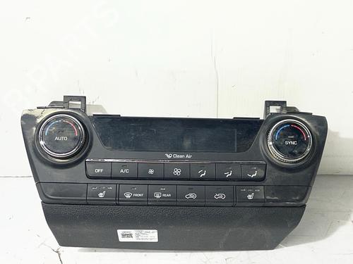 Used Climate control Climate control 37192414 37192414