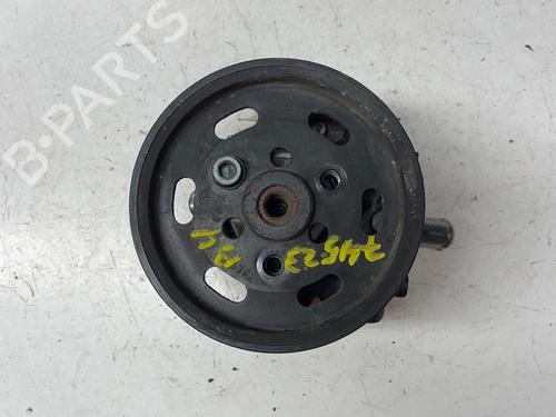 Used Steering pump Steering pump AUDI A4 B7 (8EC) 2.0 TDI (140 hp) 33823900 33823900