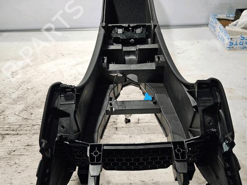 Middle console MERCEDES-BENZ A-CLASS (W176) A 220 CDI (176.003) | BP33823959I22 - Image 3