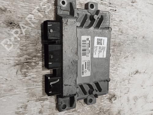 Used Electronic module Electronic module RENAULT CLIO III Grandtour (KR0/1_) 1.2 16V (KR02, KR0J) (75 hp) 33822560 33822560
