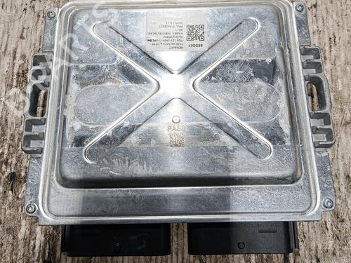 Módulo eletrónico Módulo eletrónico RENAULT CLIO IV (BH_) 0.9 TCe 75 (BHNP) (76 hp) 33822727 33822727