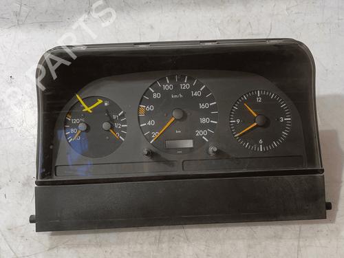 Used Instrument cluster Instrument cluster MERCEDES-BENZ SPRINTER 4-t Van (B904) 408 D (79 hp) 33821942 33821942