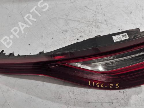 Used Right tailgate light Right tailgate light RENAULT MEGANE IV Hatchback (B9A/M/N_) 1.5 dCi 110 (B9A3) (110 hp) 33823448 33823448