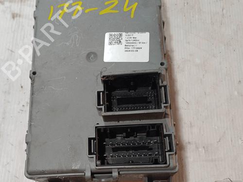 Used Fuse box Fuse box FORD KA (RU8) 1.2 (69 hp) 33822588 33822588