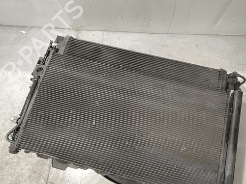Used Water radiator Water radiator LAND ROVER RANGE ROVER EVOQUE (L538) 2.0 D 4x4 (150 hp) 33905662 33905662