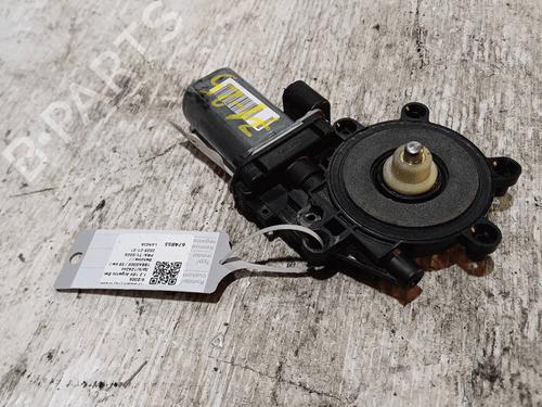 Used Right front window motor Right front window motor LANCIA YPSILON (843_) 1.2 (843.AXA1A) (60 hp) 33822164 33822164