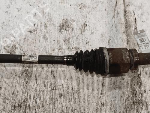 Used Right front driveshaft Right front driveshaft RENAULT MEGANE III Grandtour (KZ0/1) 1.5 dCi (KZ09, KZ0D, KZ1G, KZ29, KZ14, KZ1W, KZ10, KZ1F,... (110 hp) 33823619 33823619