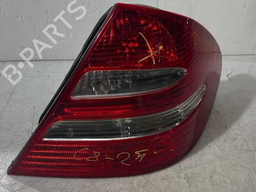 right-taillight-mercedes-benz-c-class-w203-2000-2001-2002-2003-2004-2005-2006-2007-36184489 main image