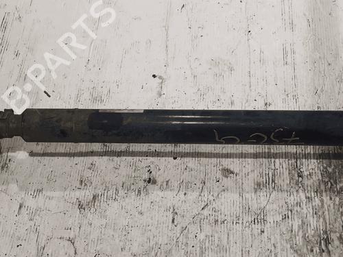 Used Right front driveshaft Right front driveshaft AUDI A1 (8X1, 8XK) 1.6 TDI (105 hp) 33823860 33823860