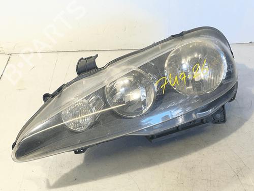 Used Left headlight Left headlight ALFA ROMEO 147 (937_) 1.9 JTD (937.AXD1A, 937.BXD1A, 937.AXV1A, 937.BXB1A,... (115 hp) 35973952 35973952
