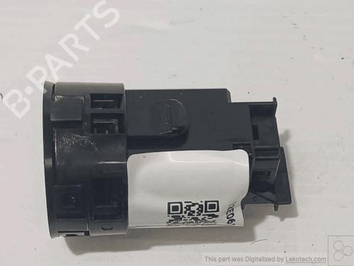 Switch TOYOTA YARIS (_P21_, _PA1_, _PH1_) 1.5 Hybrid (MXPH10, MXPH11) | BP33820907I30 - Image 2