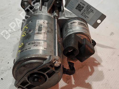 Used Starter Starter SUZUKI GRAND VITARA II (JT, TE, TD) 1.9 DDiS All-wheel Drive (JT419, TD44, JB419WD, JB419XD,... (129 hp) 33823048 33823048