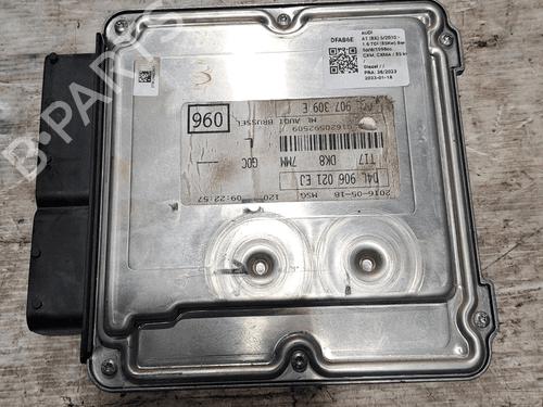 Used Electronic module Electronic module AUDI A1 (8X1, 8XK) 1.6 TDI (115 hp) 33823850 33823850