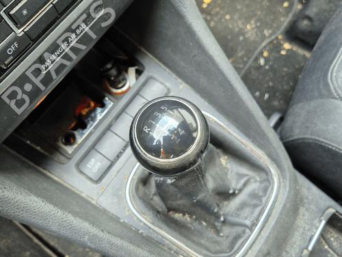 Dashboard VW GOLF PLUS V (5M1, 521) 1.2 TSI | BP33821099C46  - Image 9