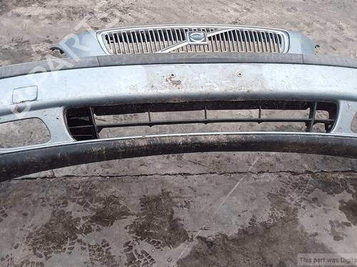 Used Front bumper Front bumper VOLVO XC70 I Cross Country (295) D5 XC AWD (163 hp) 33821246 33821246