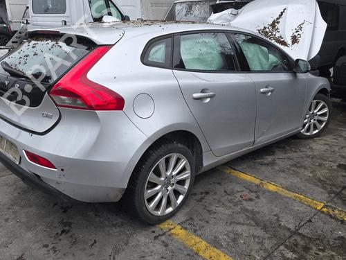 Engine VOLVO V40 Hatchback (525) D2 | BP33822085M1 - Image 9