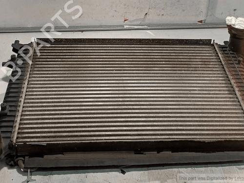 Used Water radiator Water radiator VW PASSAT B6 (3C2) 1.9 TDI (105 hp) 33820586 33820586
