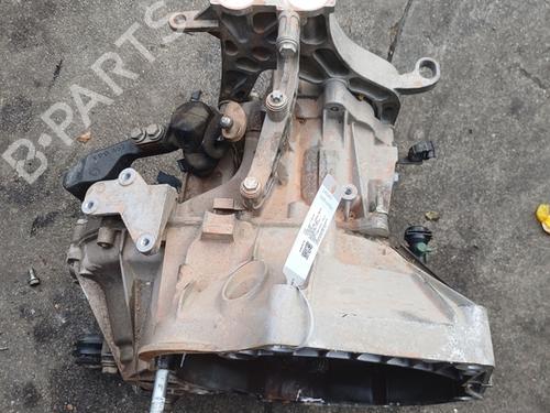 Used Gearbox Gearbox FIAT 500X (334_) 1.3 D Multijet (334AXH1A) (95 hp) 40525007 40525007