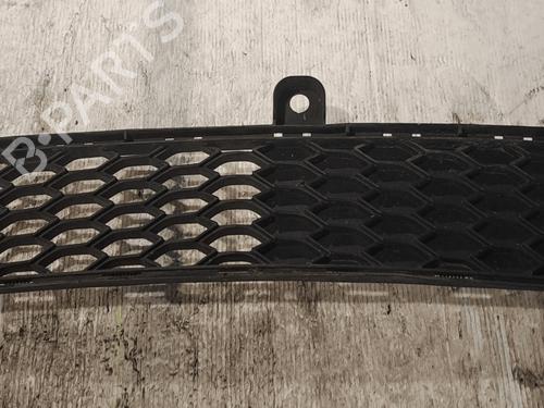 Grill Grill TOYOTA AYGO (_B1_) 1.0 (KGB10_, KGB10R) (68 hp) 33822211 33822211