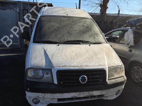 Used Parts FIAT SCUDO Bus (220_) 2.0 JTD 4561553