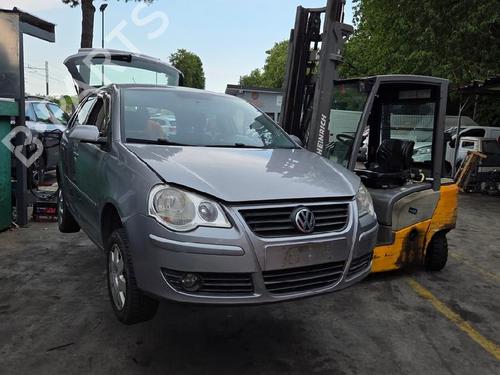 Used Parts VW POLO IV (9N_, 9A_) 1.4 16V 4937557