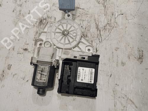 Right front window motor VW GOLF V (1K1) 1.9 TDI | BP33823630E20 - Image 2