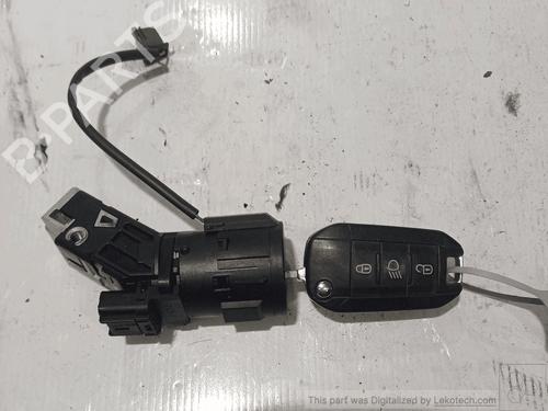 Used Ignition barrel Ignition barrel PEUGEOT 2008 I (CU_) 1.6 HDi (92 hp) 33823475 33823475