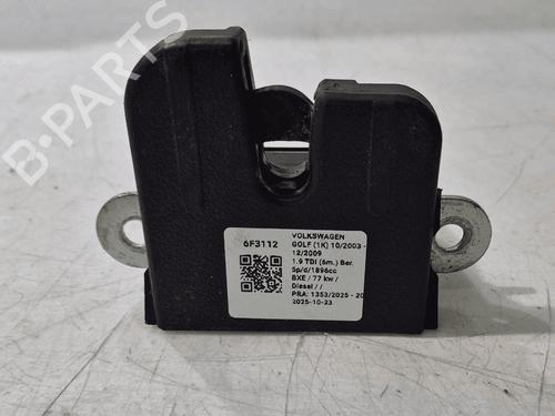 Bagklap lås Bagklap lås VW GOLF PLUS V (5M1, 521) 1.9 TDI (105 hp) 33822300 33822300