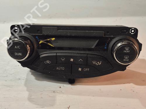 Used Climate control Climate control TOYOTA YARIS (_P13_) 1.0 (KSP130_, KSP130) (69 hp) 33820783 33820783