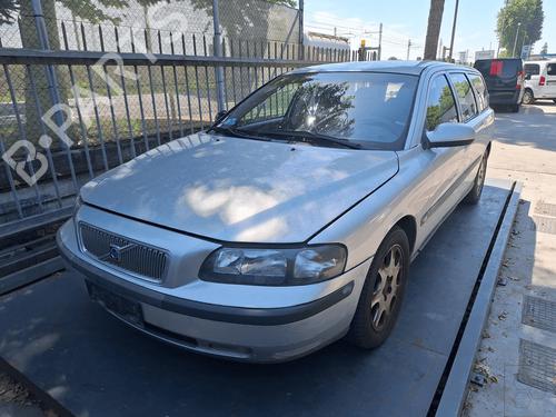 Used Parts VOLVO V70 II (285) 2.4 4561007